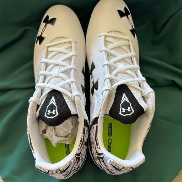 Under Armour Team Banshee Low MC Cleats - Picture 5 of 11